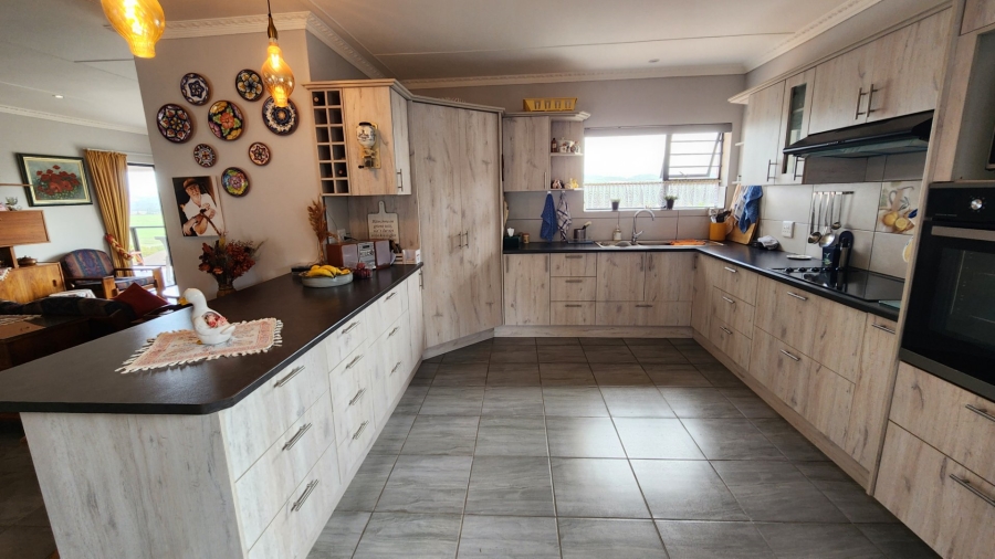 3 Bedroom Property for Sale in Fraaiuitsig Western Cape